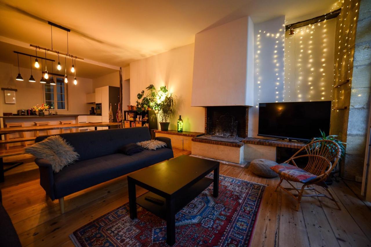 Amani Hostel La Réole Exteriör bild