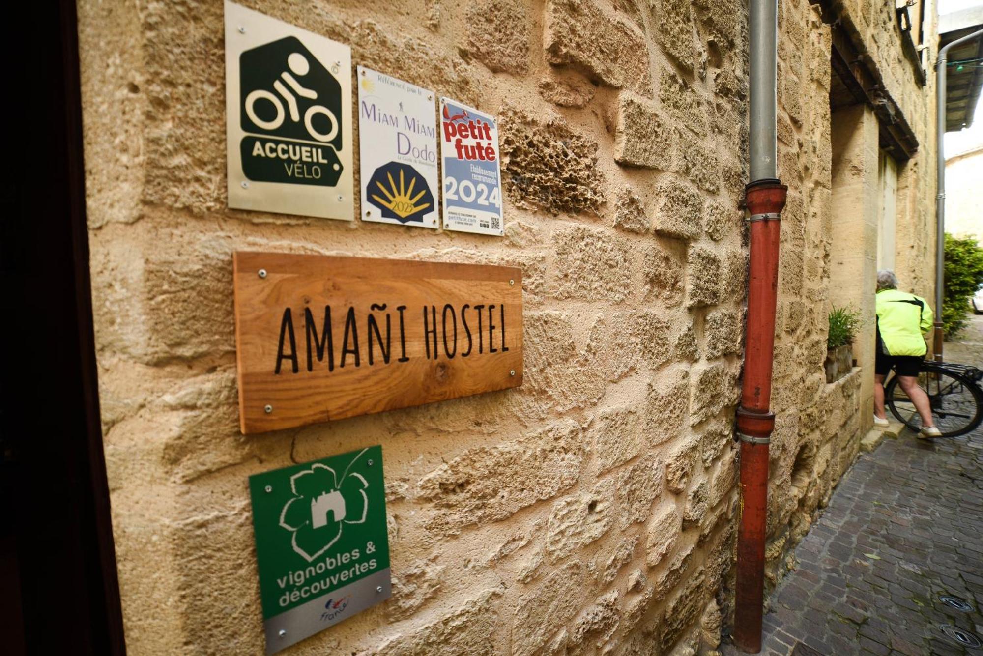 Amani Hostel La Réole Exteriör bild